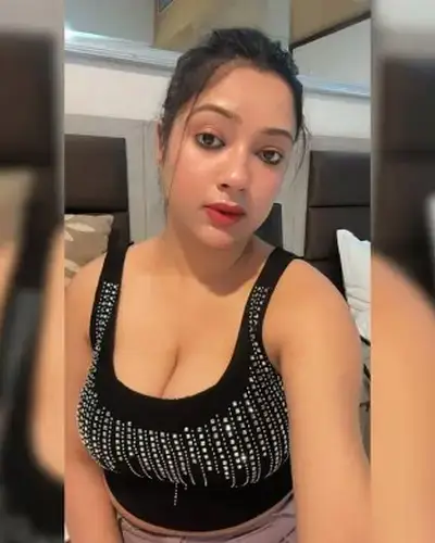 Call Girls Service Ballarpur